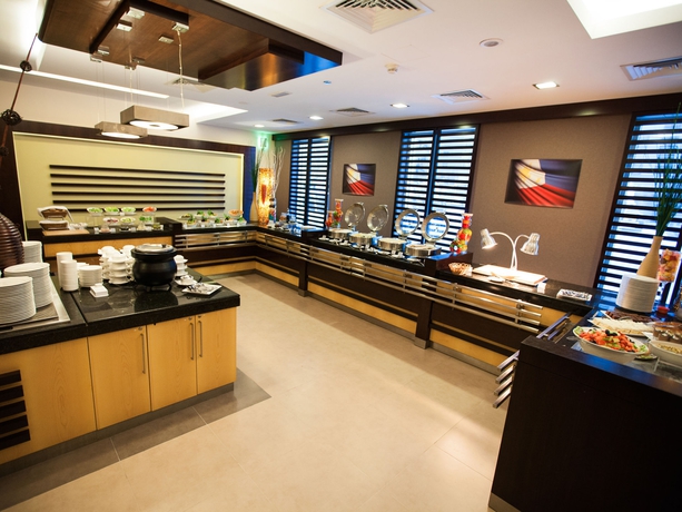 Imagen del bar/restaurante del Hotel Citymax Al Barsha. Foto 7