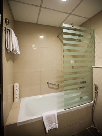 Imagen de la habitación del Hotel Citymax Bur Dubai. Foto 10