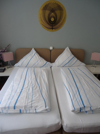 Imagen de la habitación del Hotel Cityminis. Foto 9