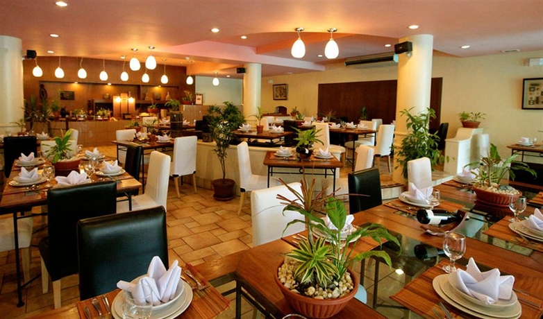Imagen del bar/restaurante del Hotel Citystate Asturias Palawan. Foto 4