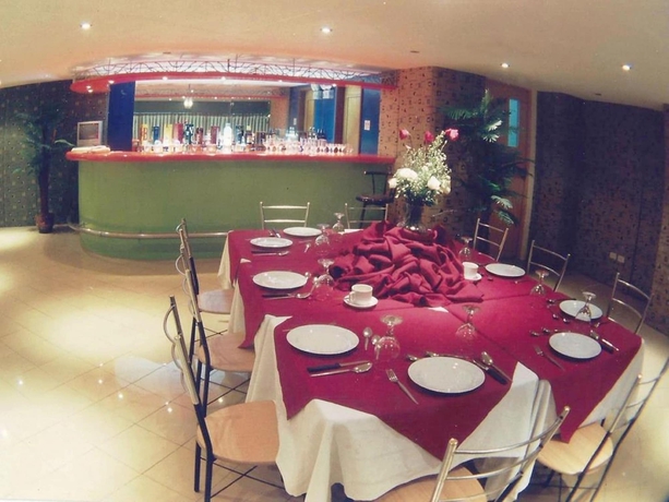 Imagen del bar/restaurante del Hotel Citystate Palanca. Foto 16