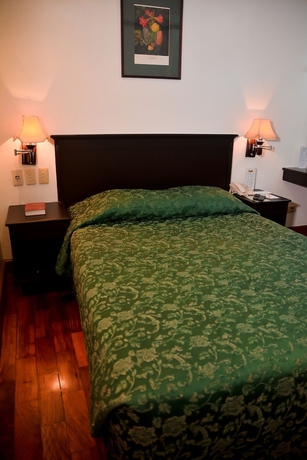 Imagen de la habitación del Hotel Citystate Tower. Foto 6