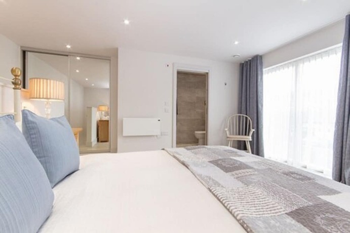 Imagen de la habitación del Hotel Citystay - Midsummer Mews. Foto 16
