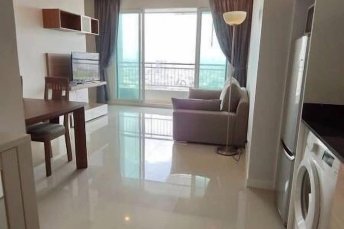 Imagen general del Hotel Cityview Circle Bts Pool Gym. Foto 9