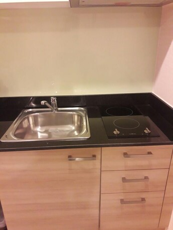 Imagen de la habitación del Hotel Cityview Circle Bts Pool Gym. Foto 27