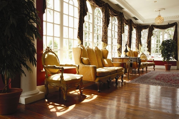 Imagen de los interiores del Hotel Citywest. Foto 11