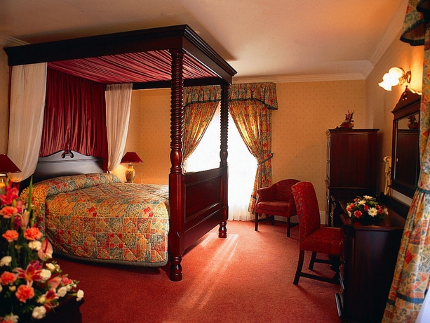 Imagen de la habitación del Hotel Citywest. Foto 10