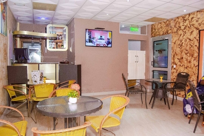 Imagen del bar/restaurante del Hotel Cityzen. Foto 1
