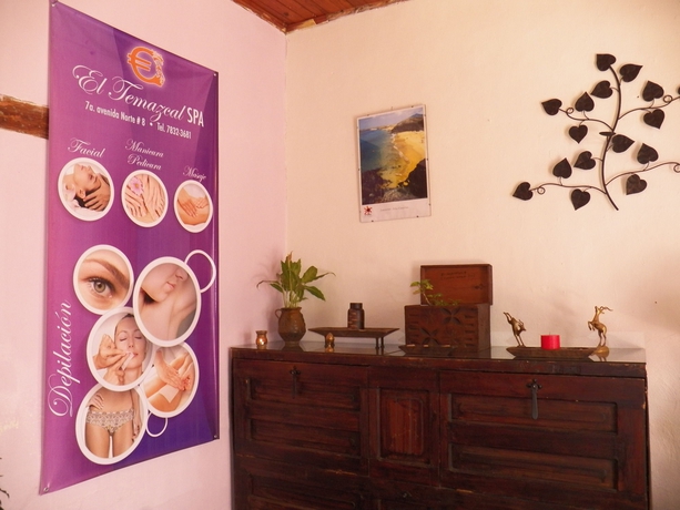 Imagen de los interiores del Hotel Ciudad Condal, Antigua Guatemala. Foto 11