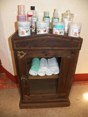 Imagen de los interiores del Hotel Ciudad Condal, Antigua Guatemala. Foto 12