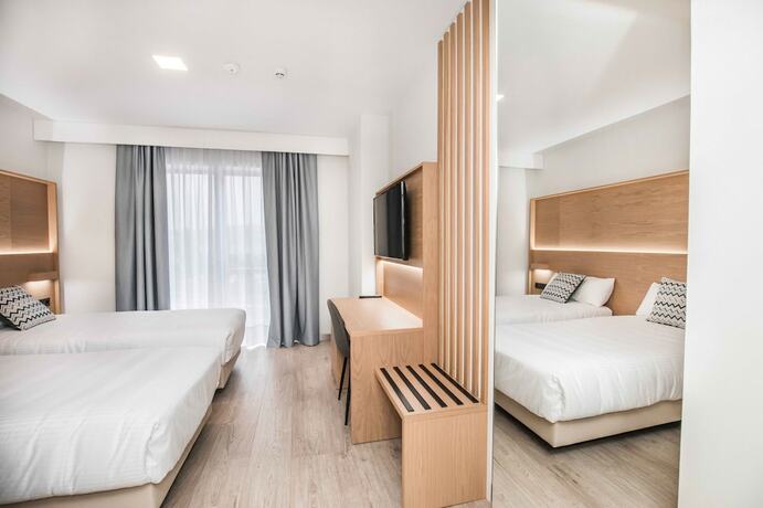 Imagen general del Hotel Ciudad De &Aacute;vila. Foto 9