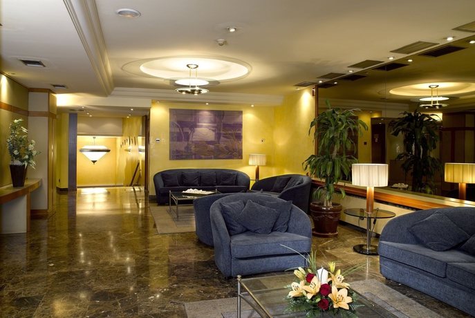 Imagen de los interiores del Hotel Ciudad De Castelldefels. Foto 11