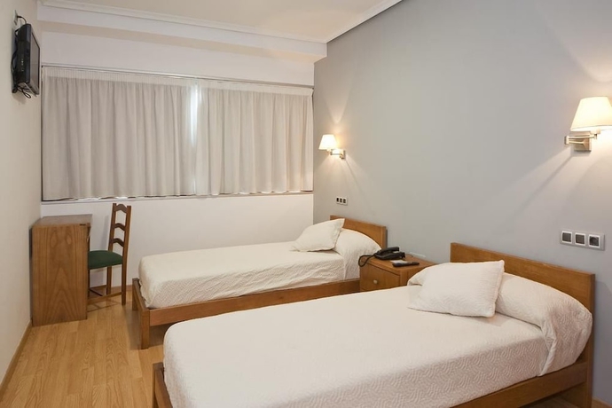 Imagen de la habitación del Hotel Ciudad De Corella. Foto 9