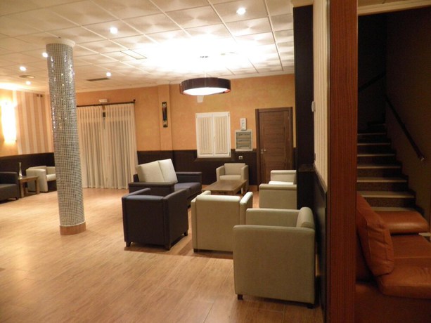 Imagen de los interiores del Hotel Ciudad De J&oacute;dar. Foto 13