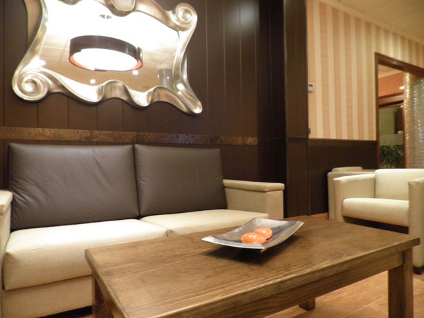 Imagen de los interiores del Hotel Ciudad De J&oacute;dar. Foto 14