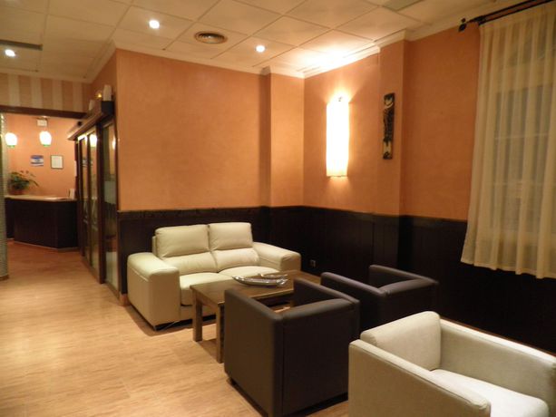 Imagen de los interiores del Hotel Ciudad De J&oacute;dar. Foto 18