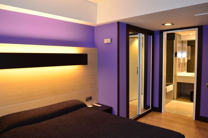 Imagen de la habitación del Hotel Ciudad De Logroño. Foto 5