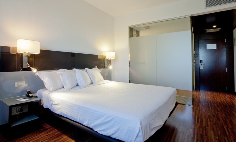 Imagen de la habitación del Hotel Ciudad De Móstoles. Foto 7