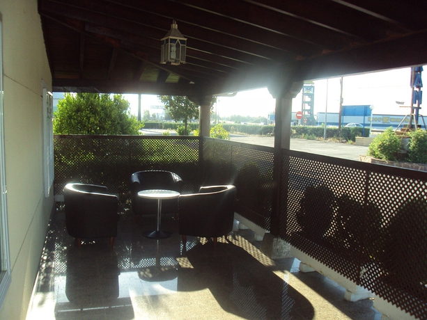 Imagen del bar/restaurante del Hotel Ciudad De Navalcarnero. Foto 4