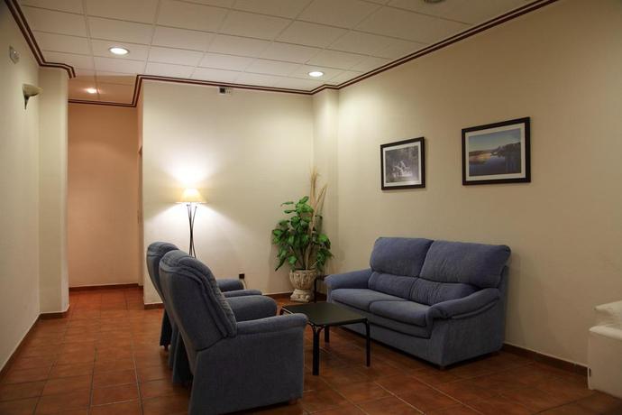 Imagen de los interiores del Hotel Ciudad De Pozo Alcón. Foto 7