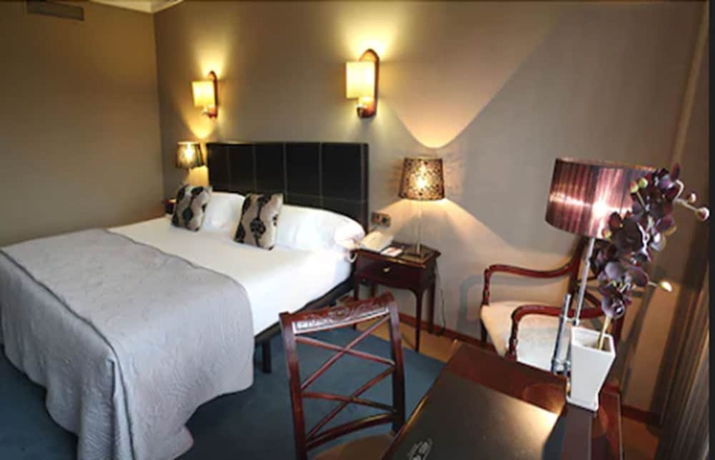 Imagen de la habitación del Hotel Ciudad De Vigo. Foto 9