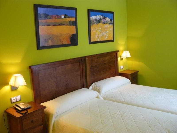 Imagen de la habitación del Hotel Ciudad Del Renacimiento. Foto 5