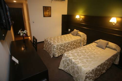 Imagen de la habitación del Hotel Ciudad. Foto 5