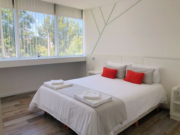 Imagen de la habitación del Hotel Ciudad Prado. Foto 23