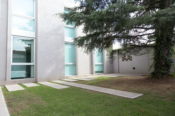 Imagen de los exteriores del Hotel Ciudad Prado. Foto 30