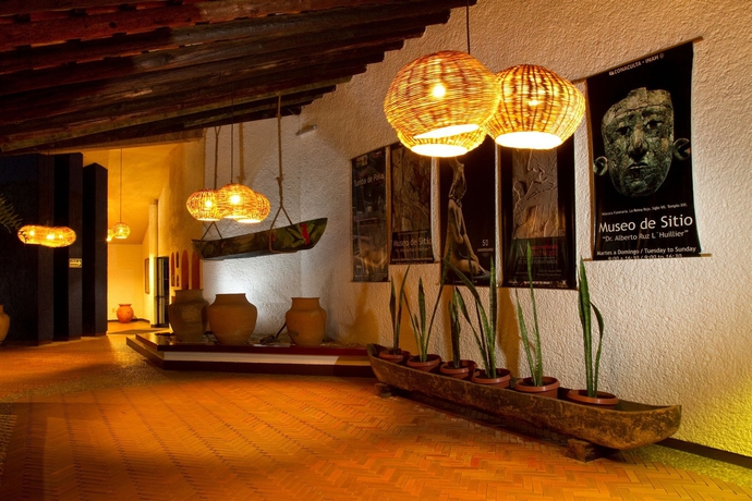 Imagen de los interiores del Hotel Ciudad Real Palenque. Foto 12