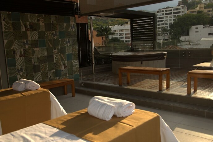 Imagen general del Hotel Ciudad Solar. Foto 4