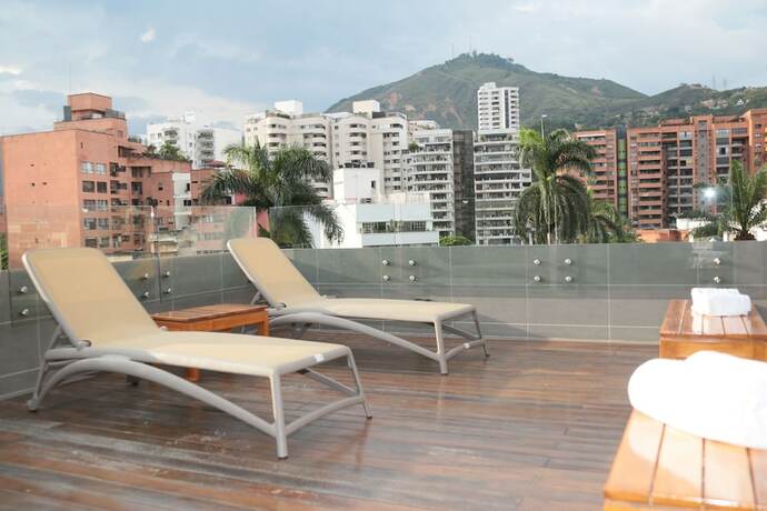 Imagen general del Hotel Ciudad Solar. Foto 10