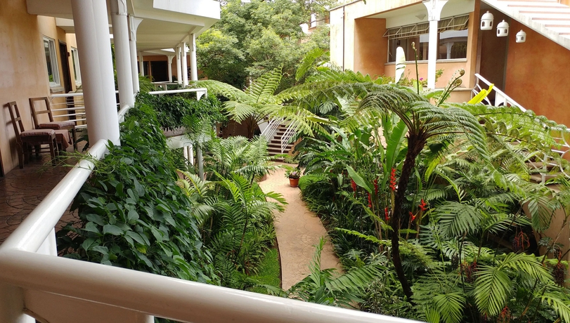 Imagen de los interiores del Hotel Ciudad Vieja. Foto 11