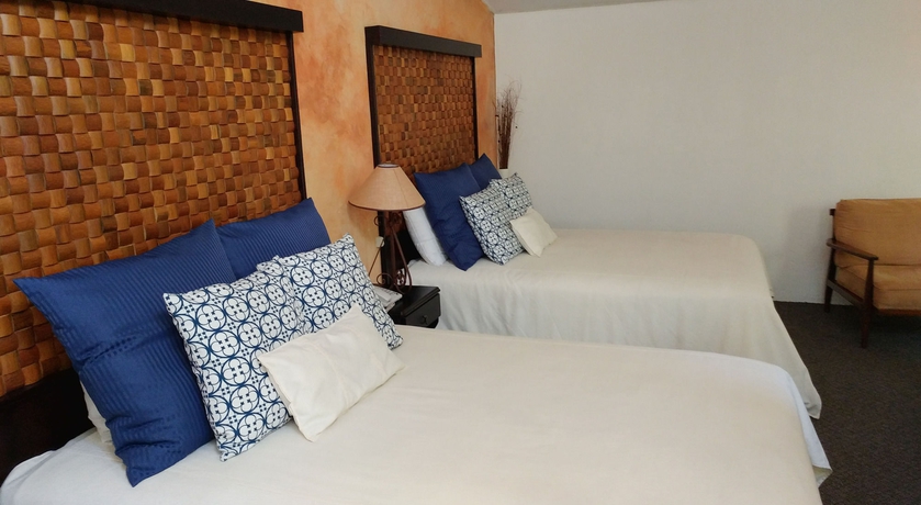 Imagen de la habitación del Hotel Ciudad Vieja. Foto 5