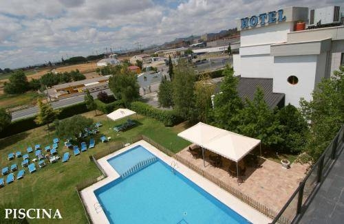 Imagen general del Hotel Ciudad de haro. Foto 7