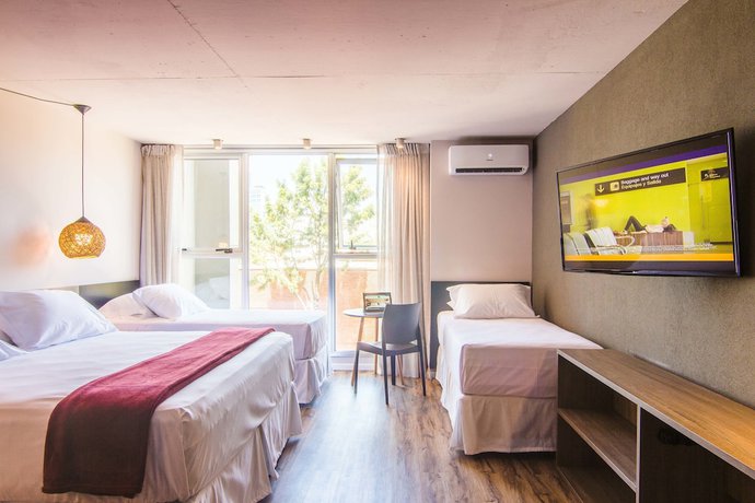 Imagen de la habitación del Hotel Ciudadano Suites. Foto 14