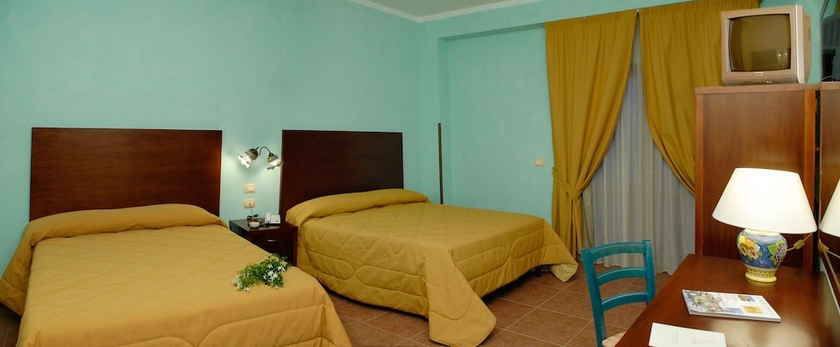 Imagen de la habitación del Hotel Ciuri Di Badia. Foto 16