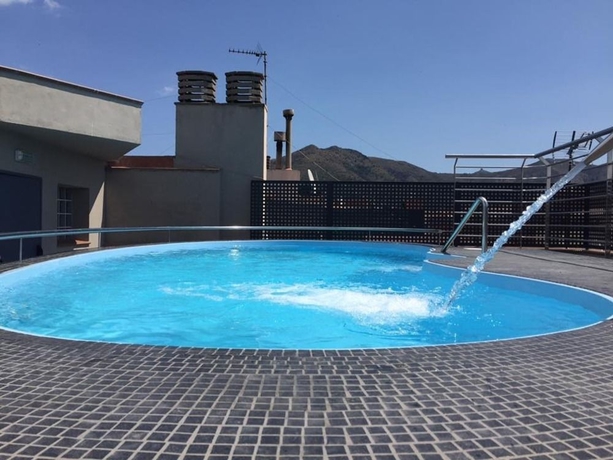 Imagen de la piscina del Hotel Ciutadella, Roses. Foto 7