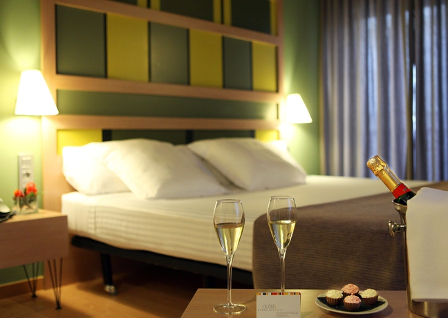 Imagen de la habitación del Hotel Ciutat De Barcelona. Foto 10