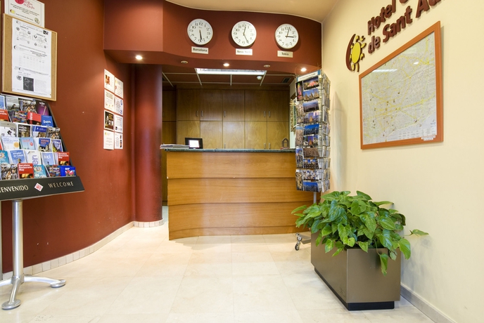 Imagen de los interiores del Hotel Ciutat De Sant Adria. Foto 14