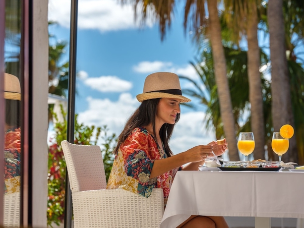 Imagen de la habitación del Hotel Ciutat Jardi. Foto 12