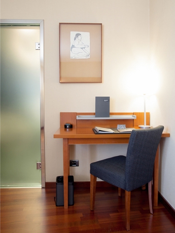 Imagen de la habitación del Hotel Ciutat Martorell. Foto 9