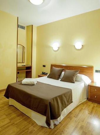 Imagen general del Hotel Ciutat de Tarrega. Foto 3