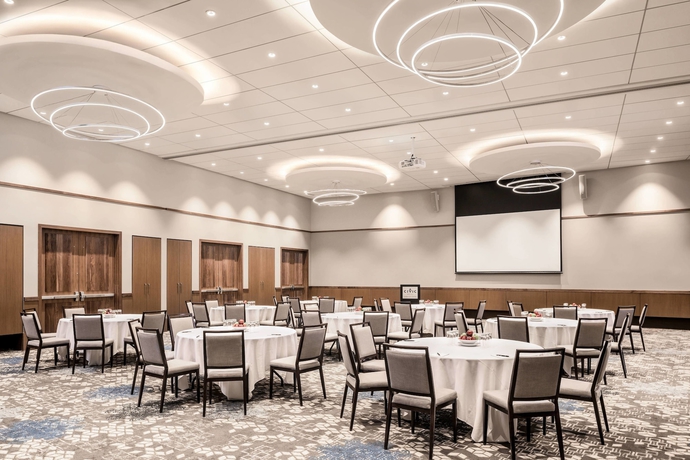 Imagen de los interiores del Hotel Civic Autograph Collection. Foto 15