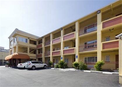 Imagen general del Hotel Civic Center Inn. Foto 5