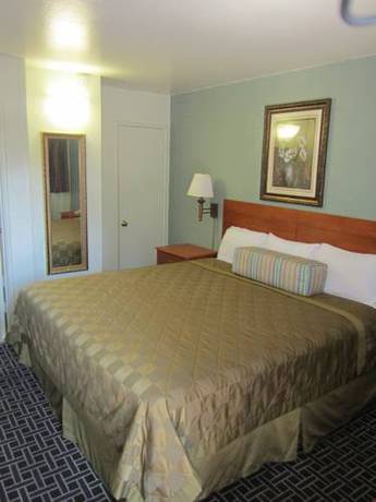 Imagen de la habitación del Hotel Civic Center Lodge / Lake Merritt Bart. Foto 3