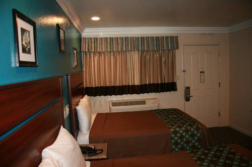 Imagen de la habitación del Hotel Civic Center Lodge / Lake Merritt Bart. Foto 7