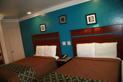 Imagen de la habitación del Hotel Civic Center Lodge / Lake Merritt Bart. Foto 11