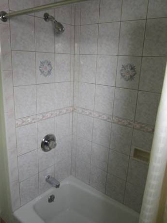 Imagen de la habitación del Hotel Civic Center Lodge / Lake Merritt Bart. Foto 15