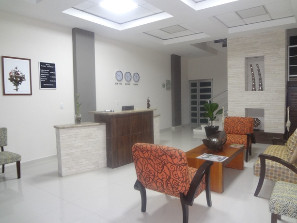 Imagen de los interiores del Hotel Civic Express. Foto 15